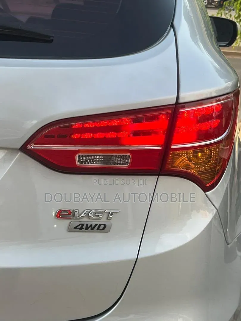 Hyundai Santa Fe 2016 Gris