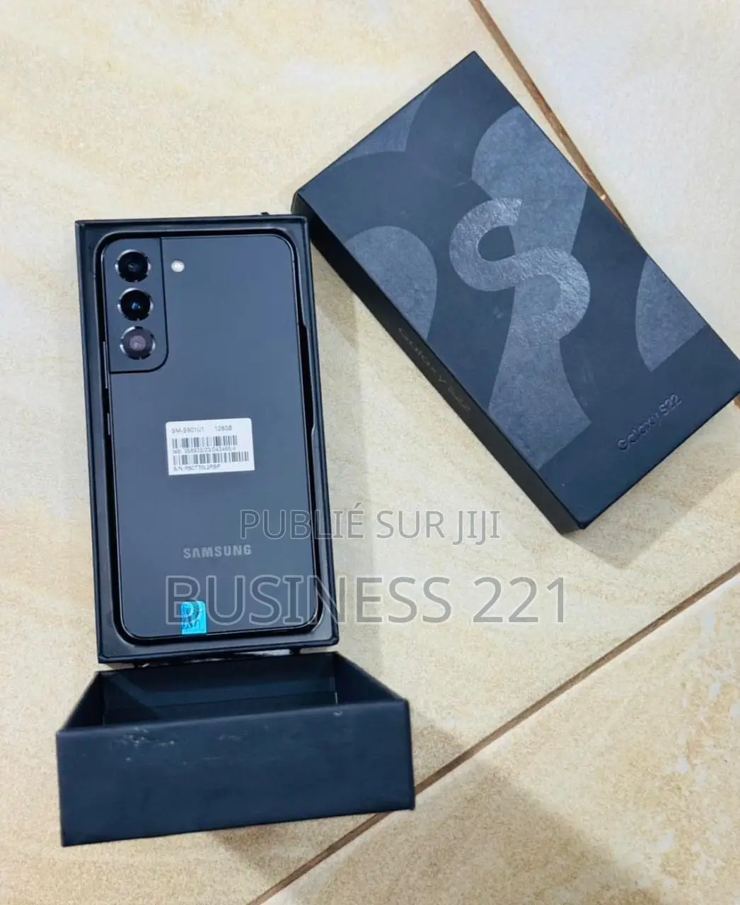 Nouveau Samsung Galaxy S22 5G 128 GB Noir