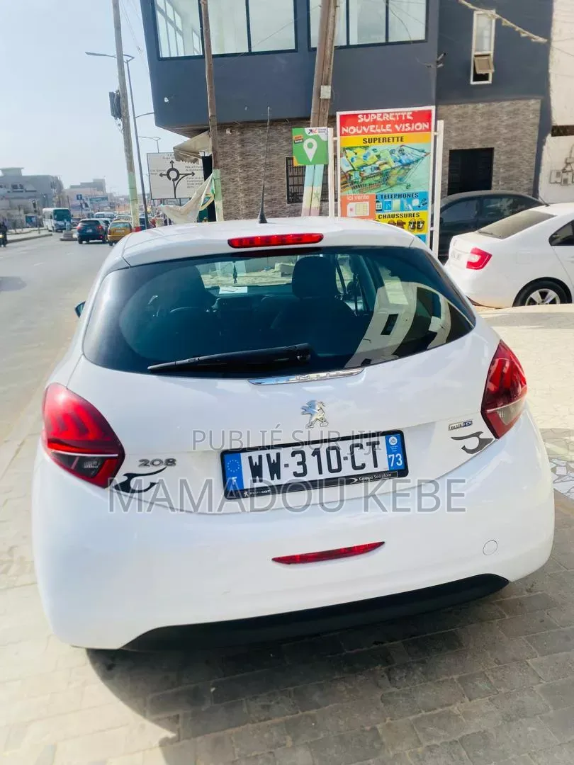 Peugeot 208 2016 Blanc