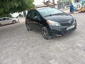Toyota Yaris 2015 Noir