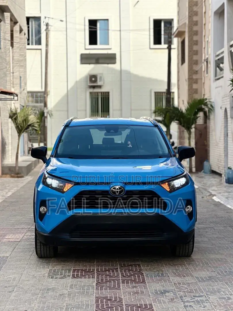 Toyota RAV4 2019 Bleu