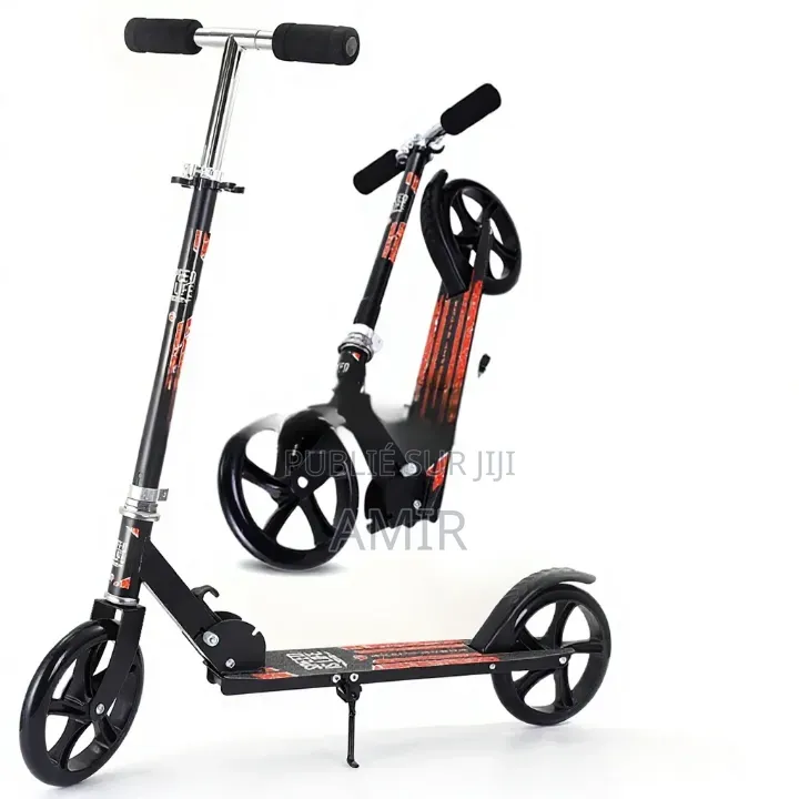Trotinette Manuelle Enfant en Fer Solide