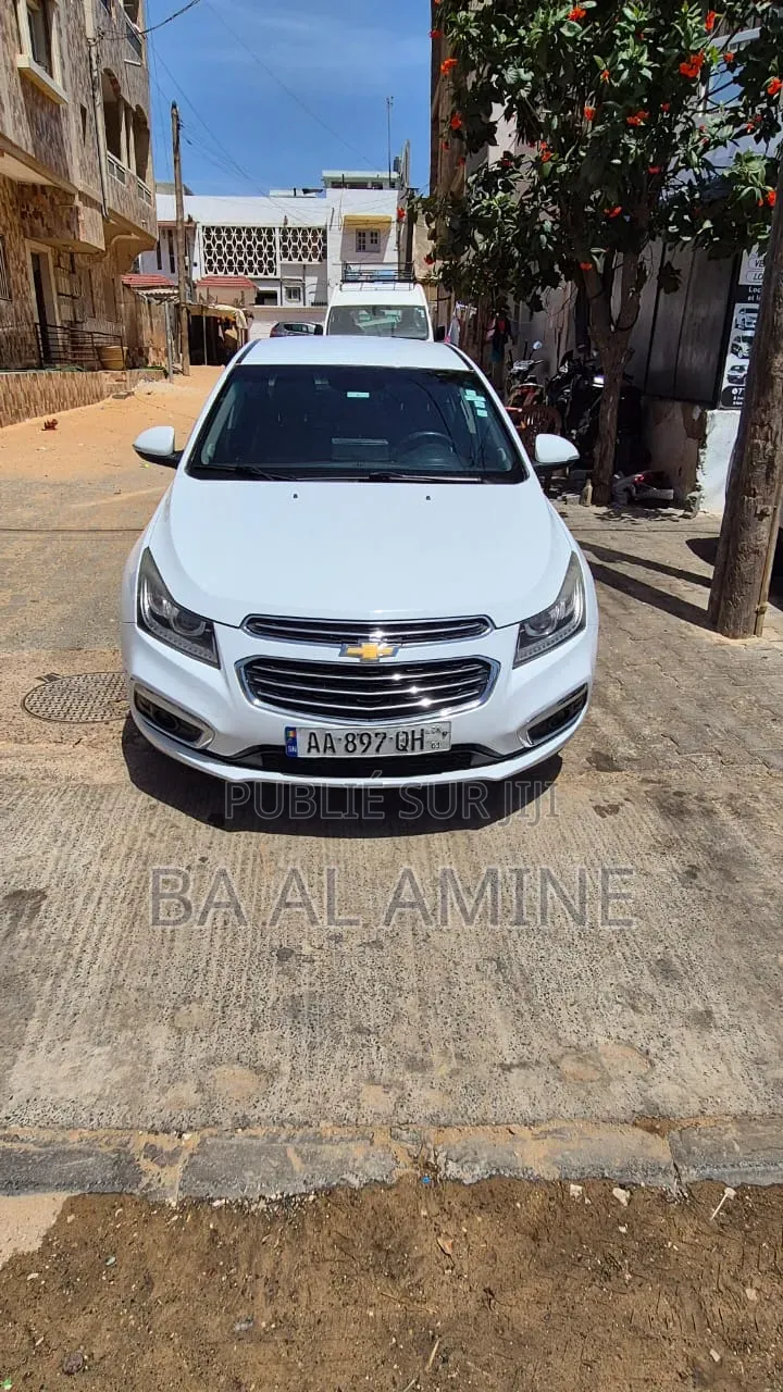 Chevrolet Cruze LS 4dr Sedan (1.5L 4cyl 6A) 2016 Blanc