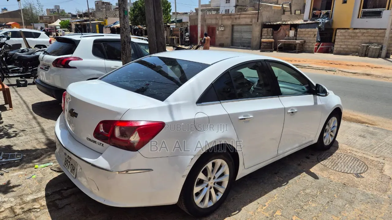 Chevrolet Cruze LS 4dr Sedan (1.5L 4cyl 6A) 2016 Blanc