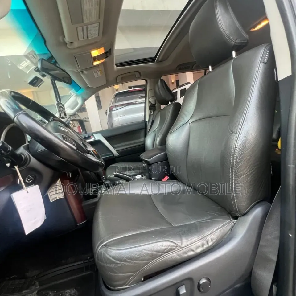 Toyota Land Cruiser Prado 2017 Noir Mat