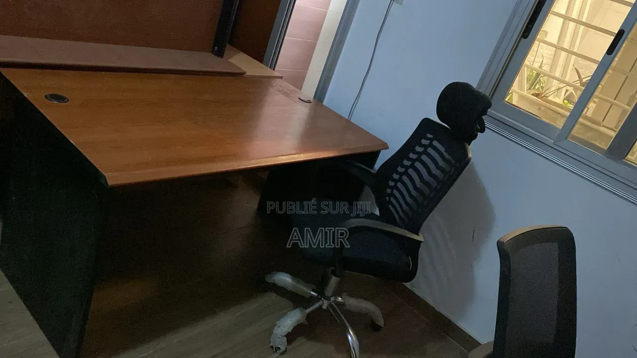 Table Bureau Et Chaise