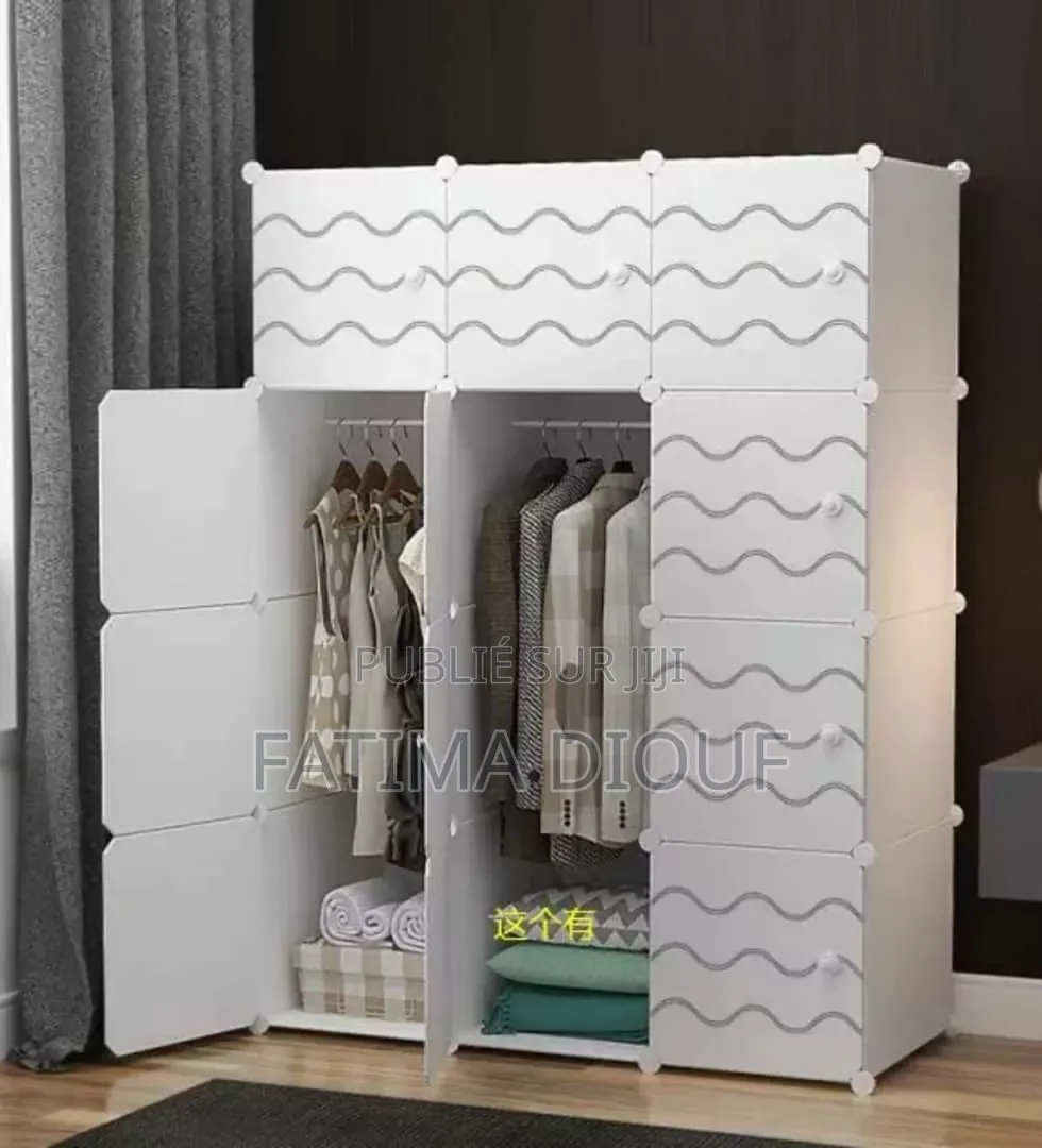 Armoire en Plastique 3 Battant