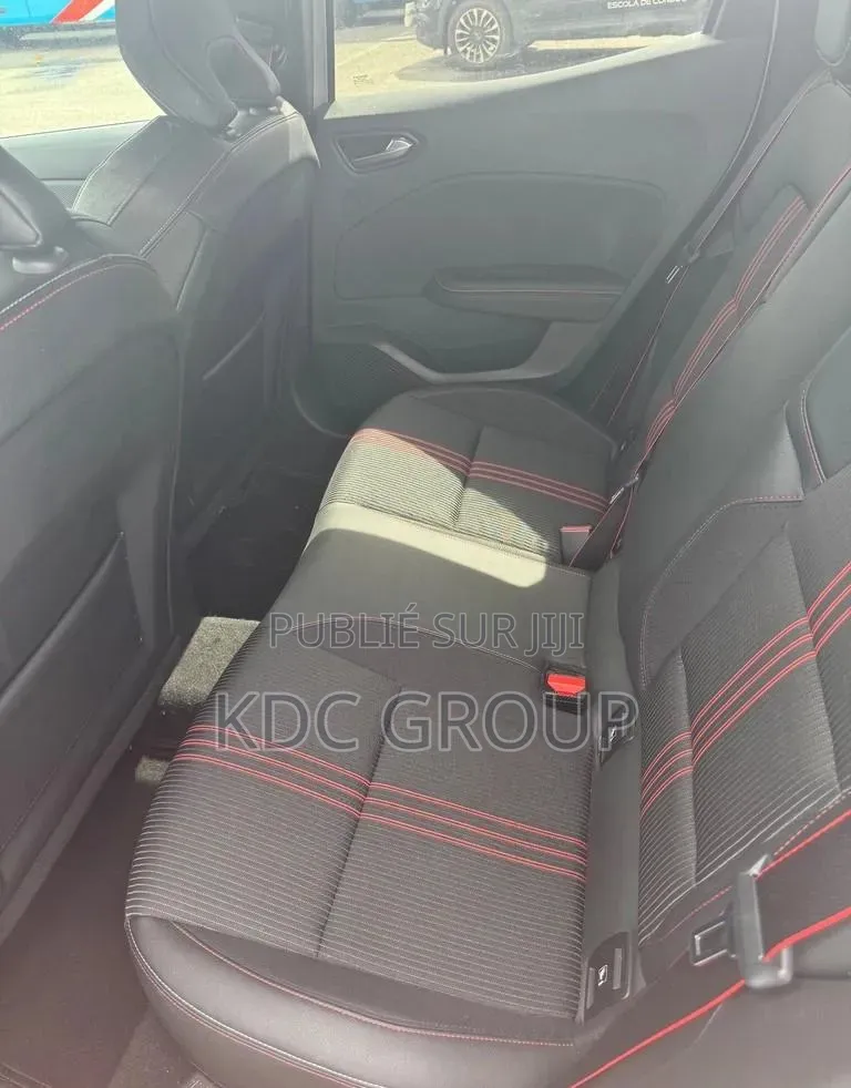 Renault Clio 2022 Argenté