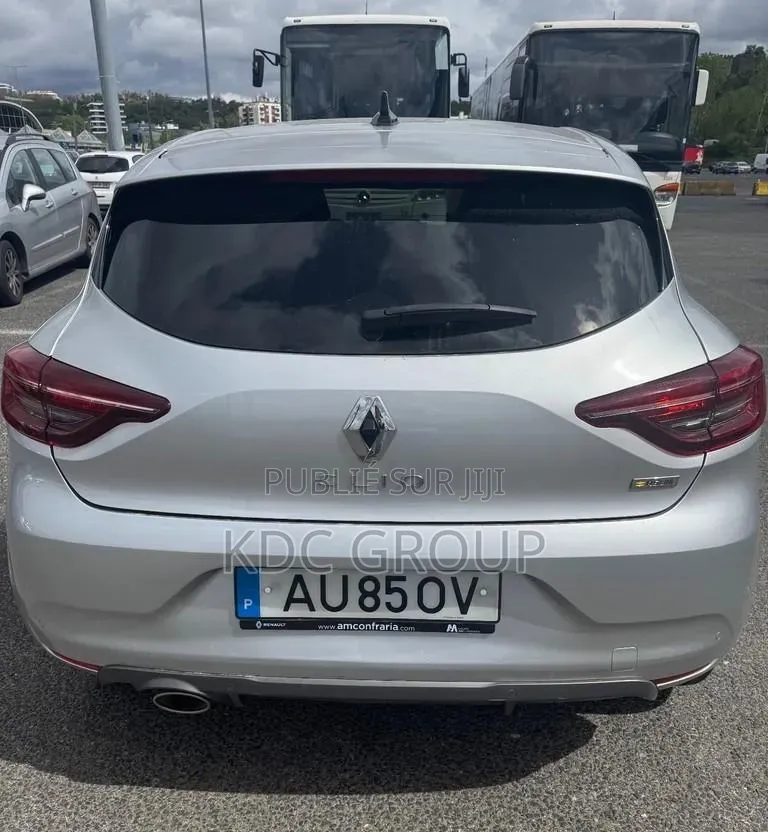 Renault Clio 2022 Argenté