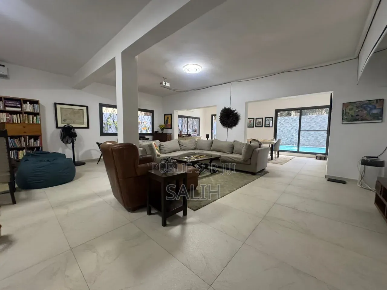 5chbre Villa dans Salih-Immo Et, Mermoz Sacré-Cœur à Louer
