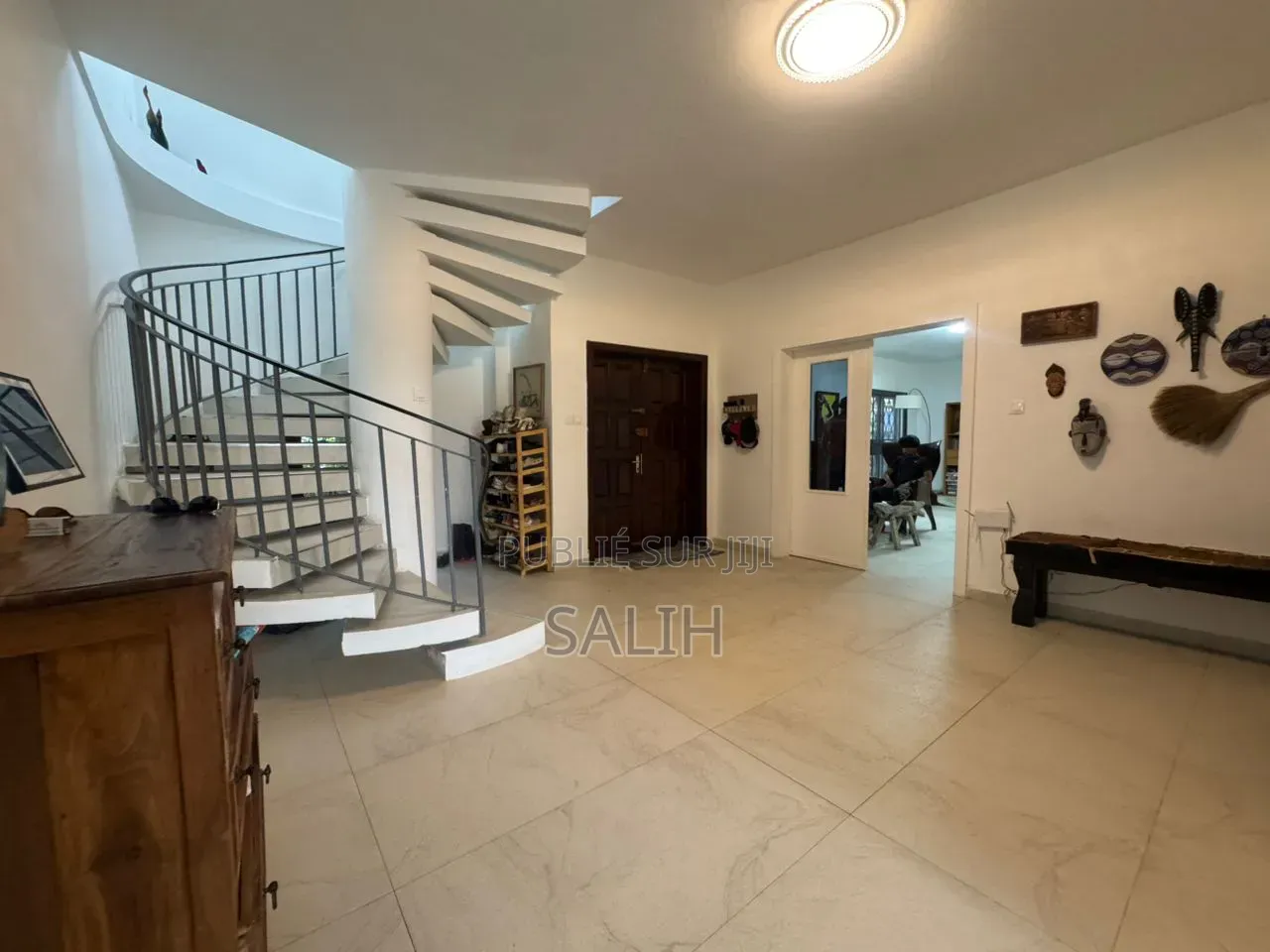 5chbre Villa dans Salih-Immo Et, Mermoz Sacré-Cœur à Louer