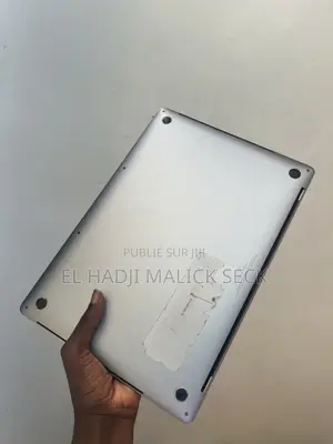 Ordinateur portable Apple MacBook Pro 2019 16GB Intel Core i7 SSD 256GB