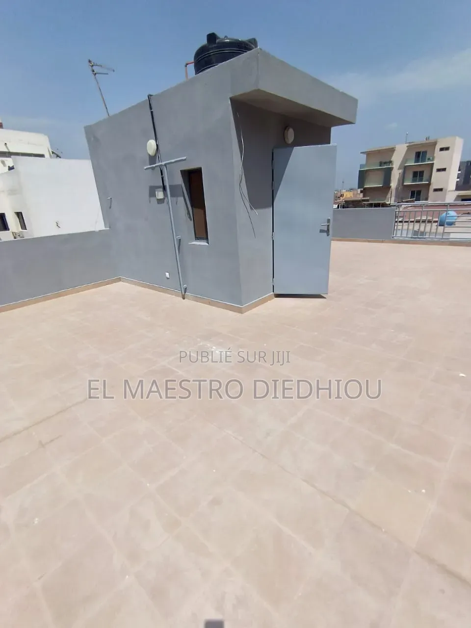 4chbre Maison dans Villa R+2 À Louer À à Louer