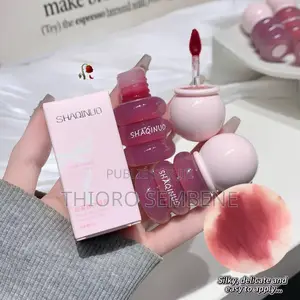 Des Gloss De Qualité À Vendre Les 2 À 2500f
