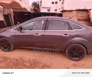 Ford Focus 2014 Beige