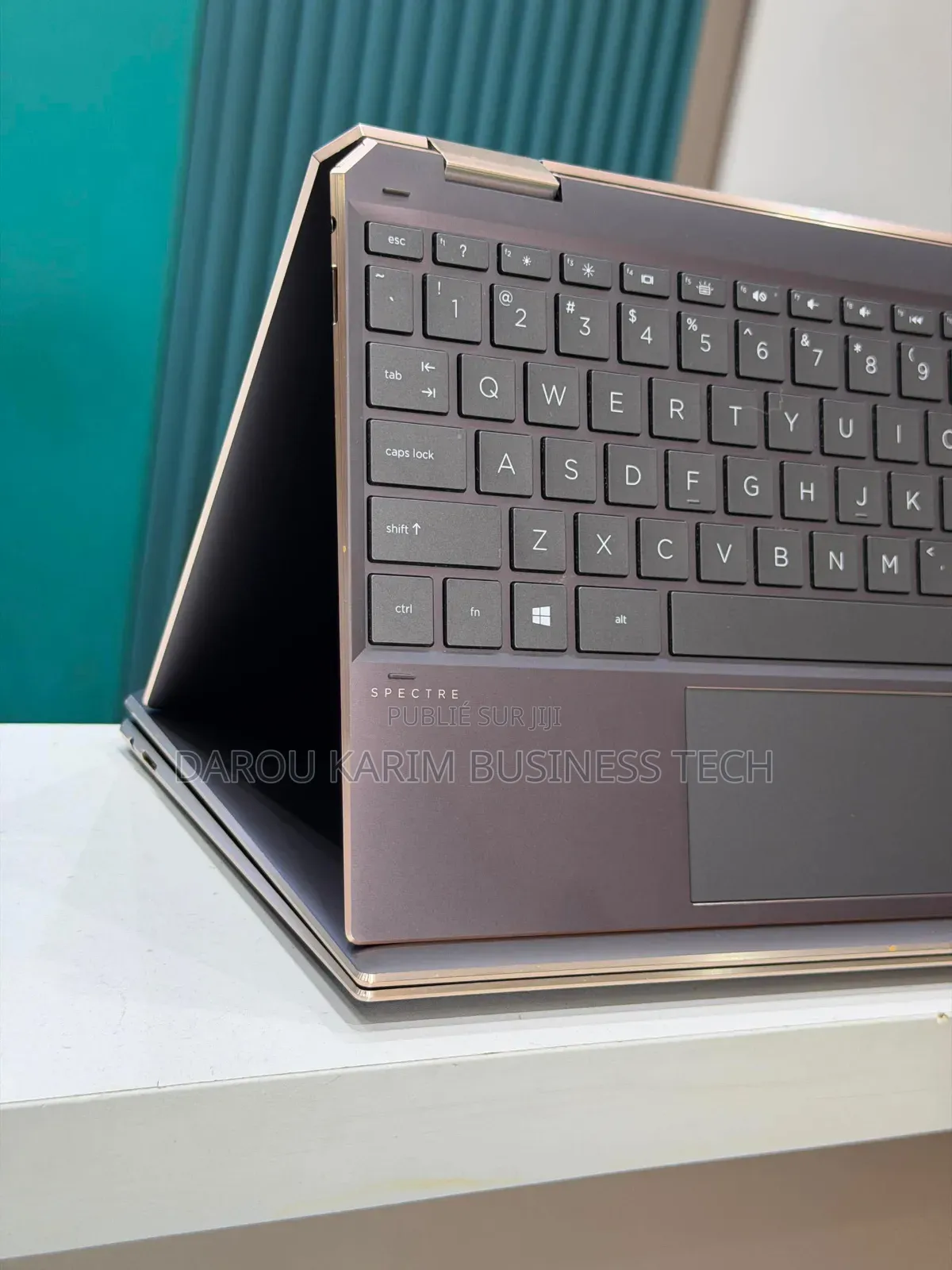 Nouveau HP Spectre X360 13 8GB Intel Core i5 SSD 512GB