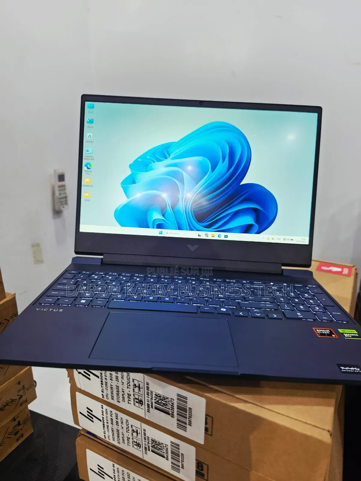 Nouveau Ordinateur portable HP Victus 15 16GB AMD Ryzen 5 SSD 512GB