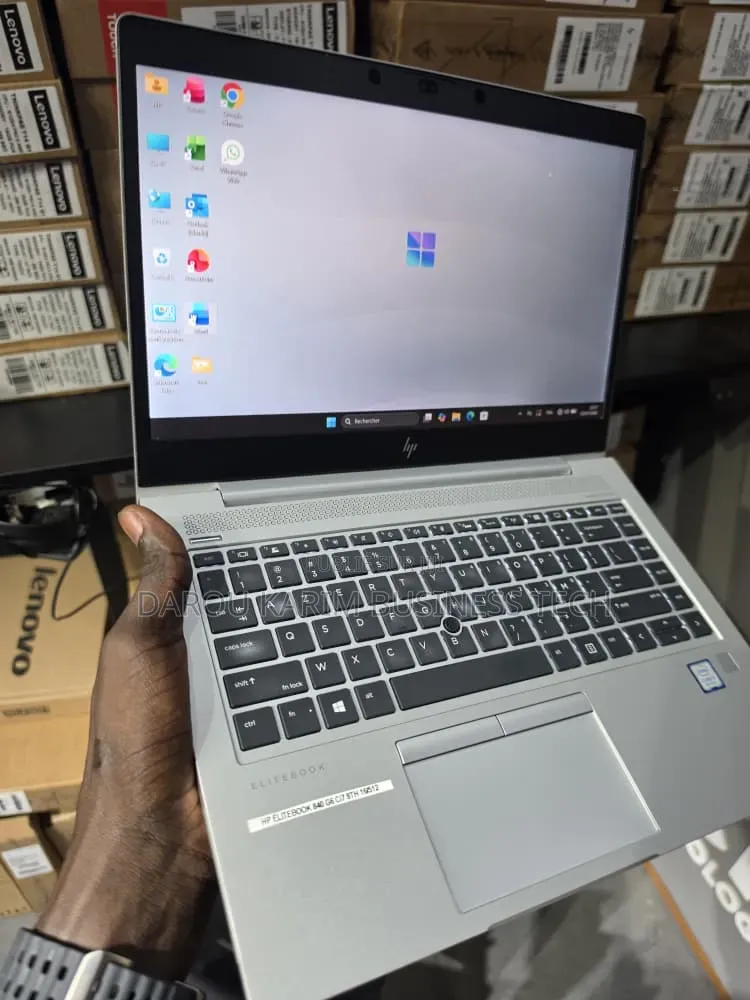 Nouveau HP EliteBook 840 G6 16GB Intel Core i7 SSD 512GB