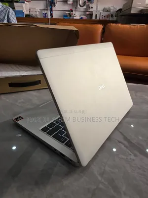 Nouveau Ordinateur portable Dell Pro Plus 13 16GB AMD Ryzen 5 SSD 512GB