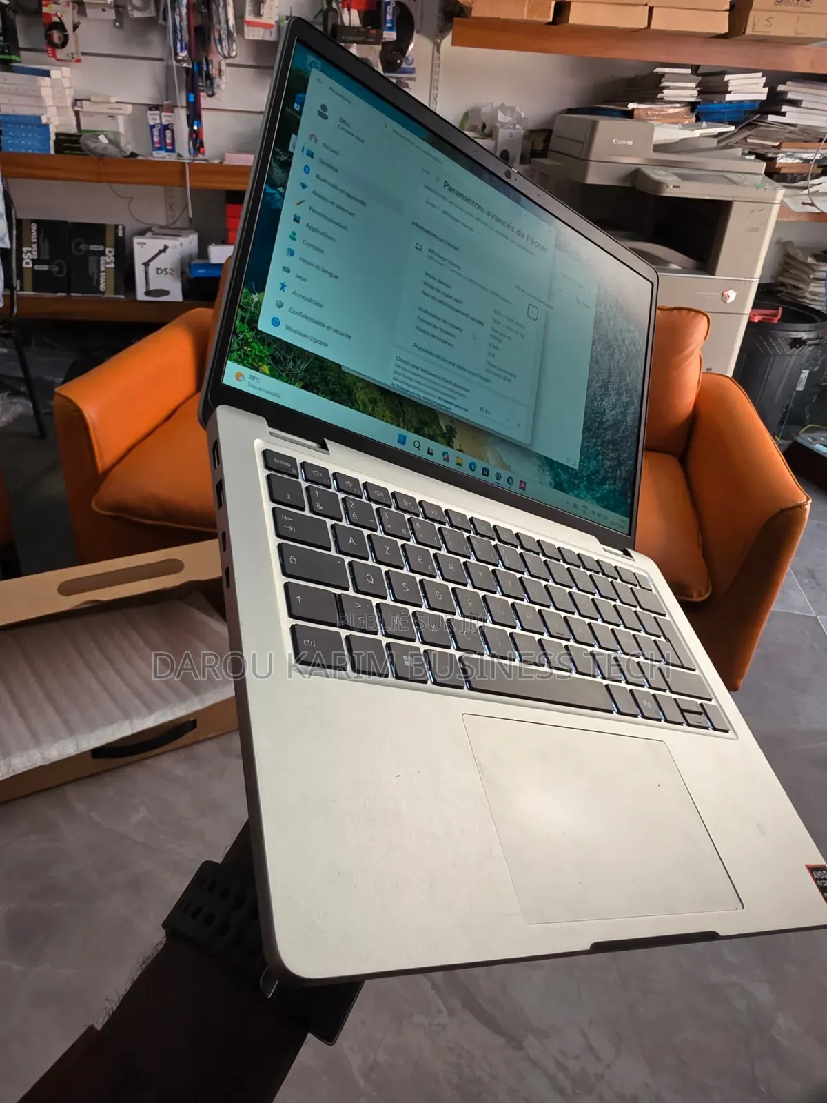 Nouveau Ordinateur portable Dell Pro Plus 13 16GB AMD Ryzen 5 SSD 512GB