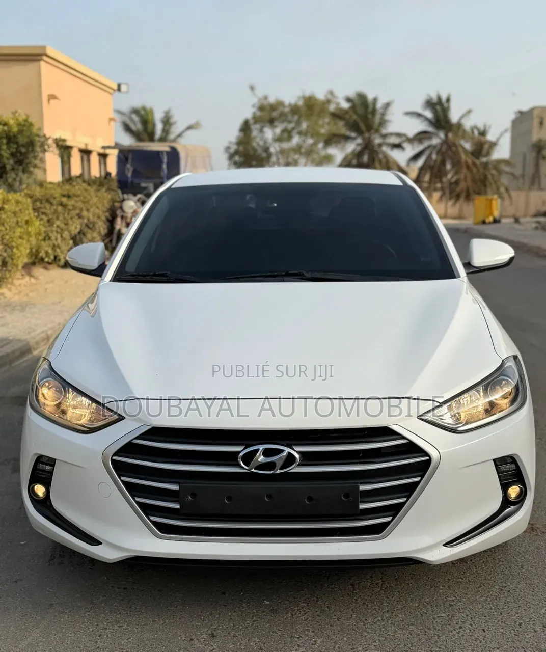 Hyundai Avante 2018 Blanc