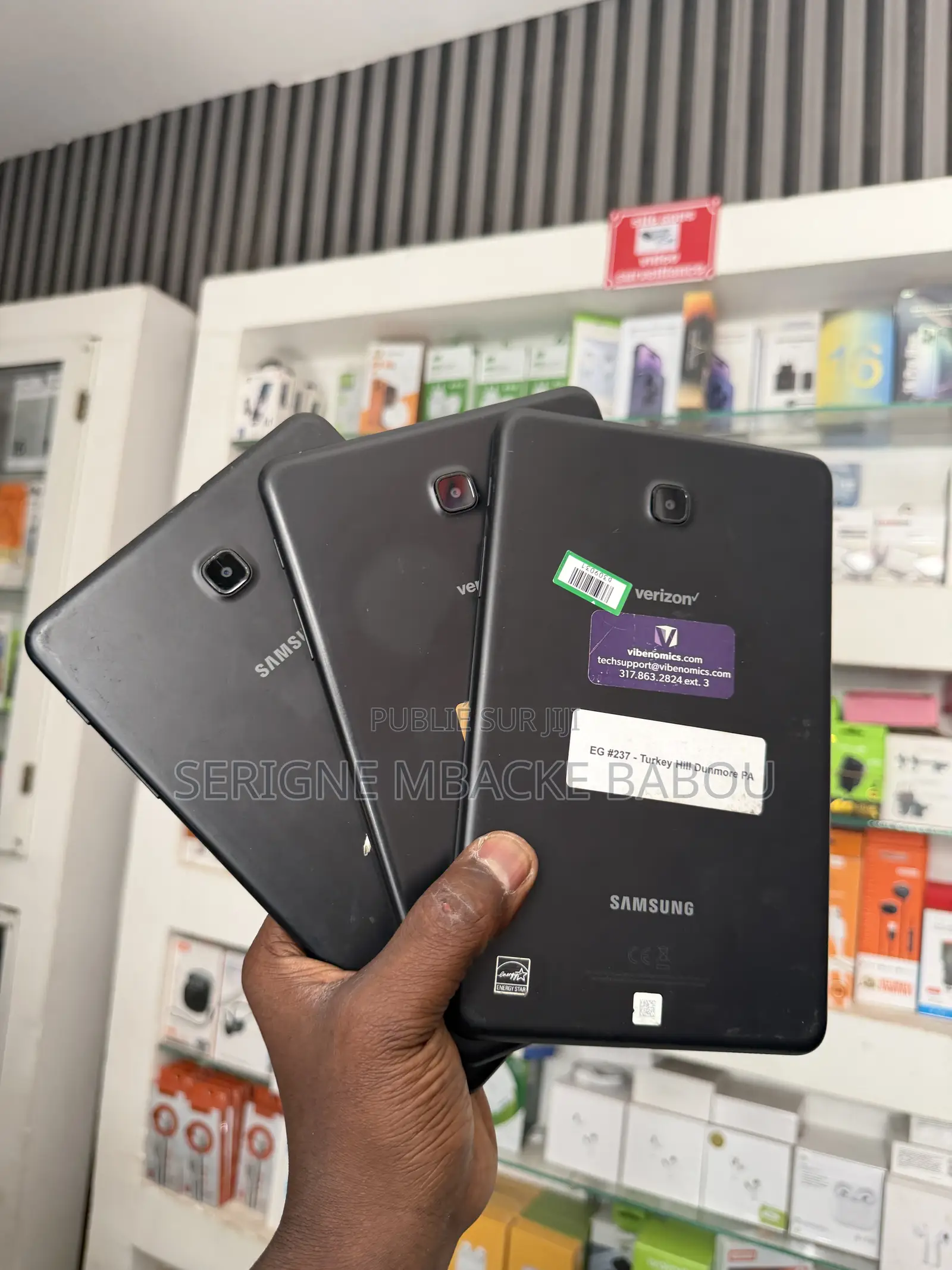 Nouveau Samsung Galaxy Tab A SM-T285 32 GB Noir