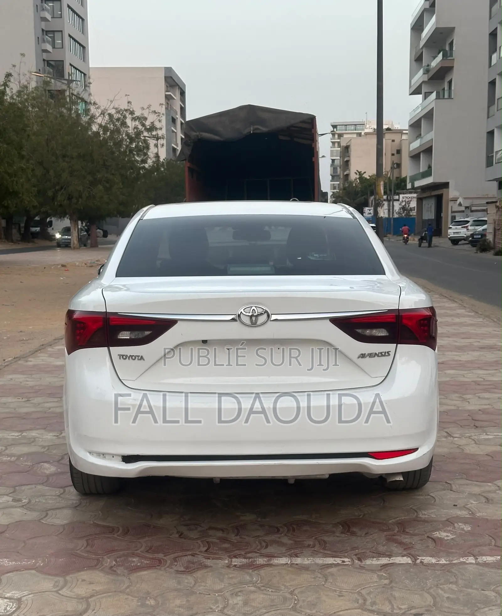 Toyota Avensis 2016 Blanc
