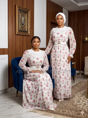 Robe Hijab Avec Ceinture Disponible