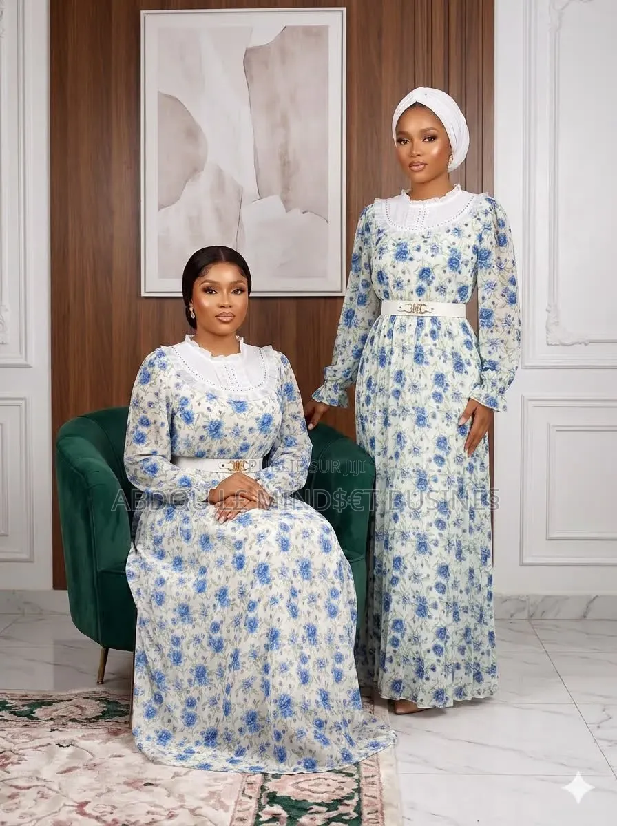 Robe Hijab Avec Ceinture Disponible