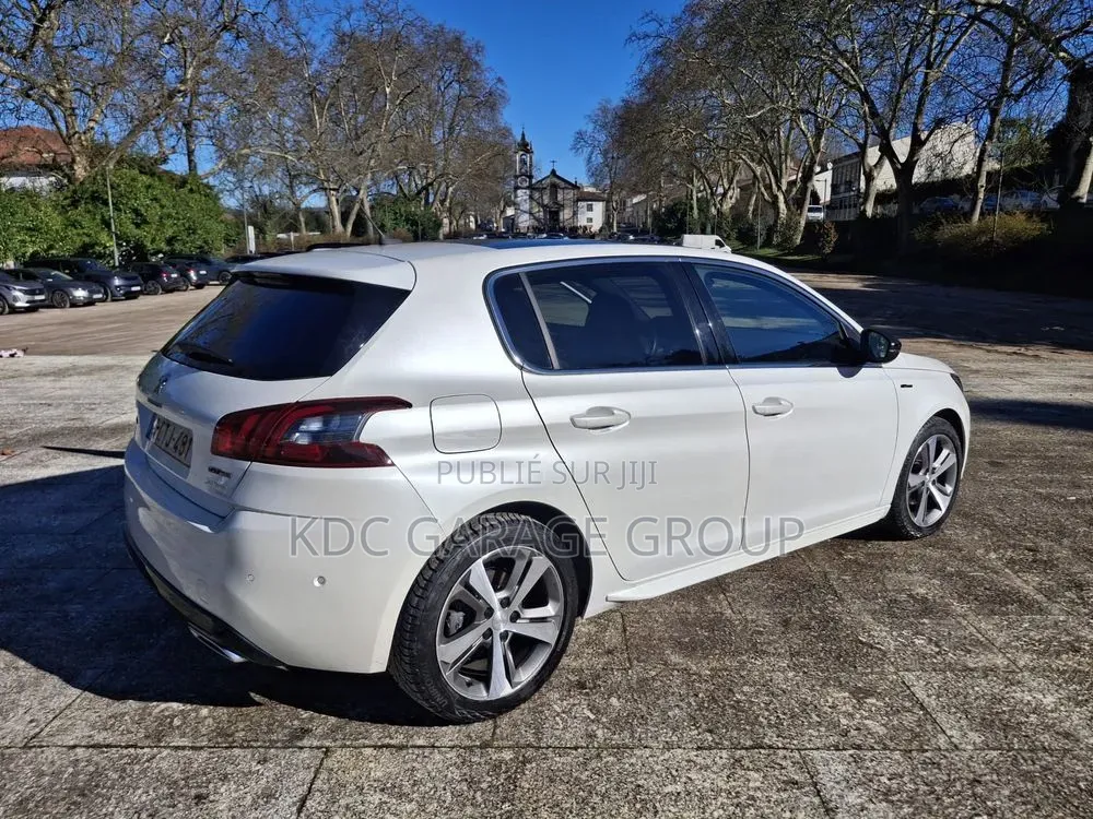 Peugeot 308 2020 Blanc