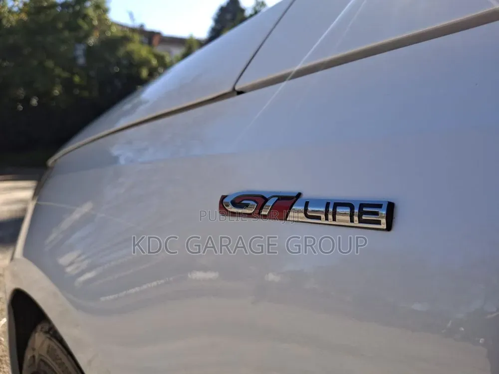 Peugeot 308 2020 Blanc