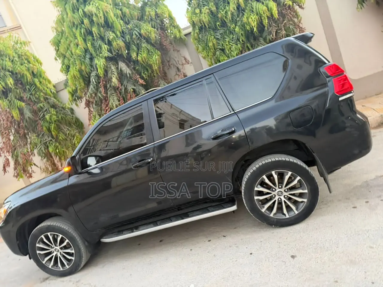 Toyota Land Cruiser Prado 2018 Noir