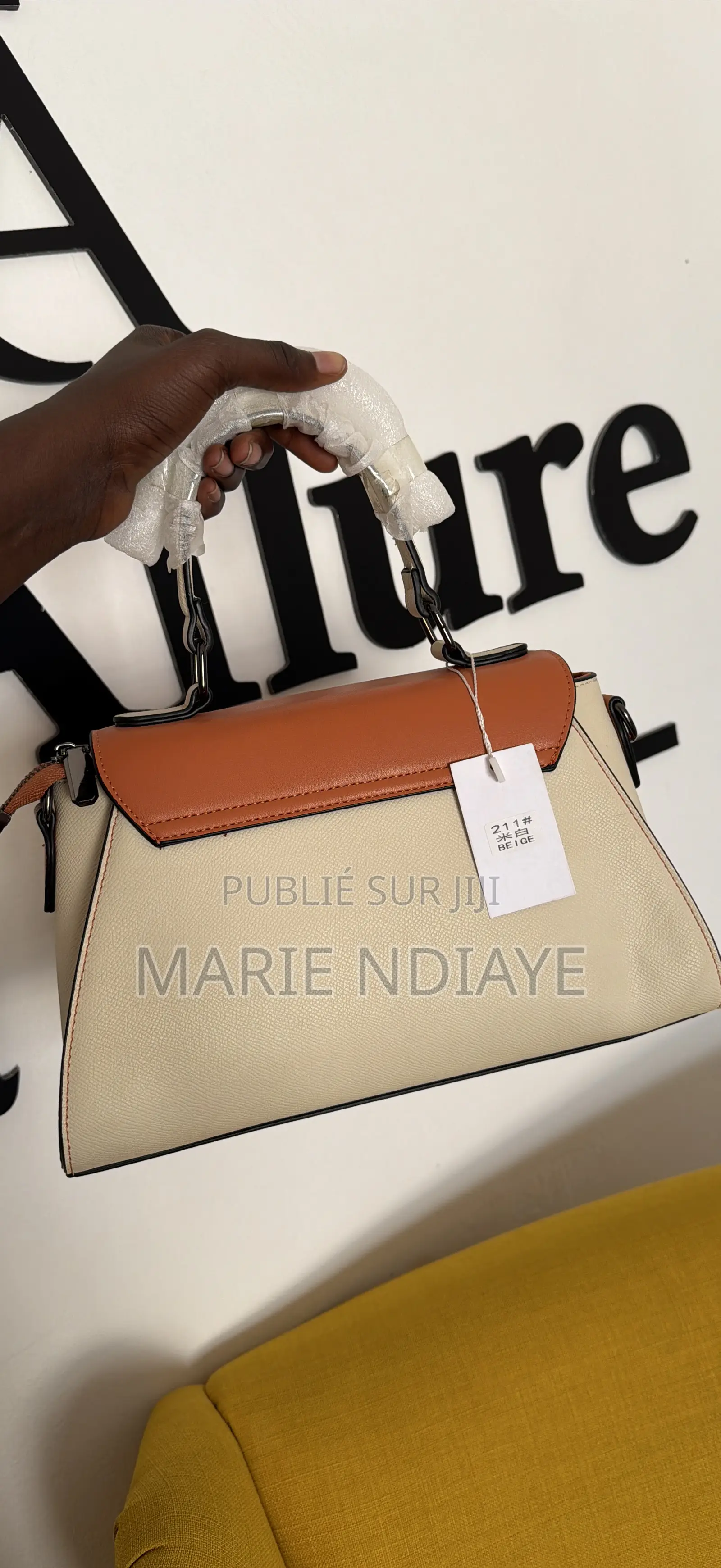 Sac À Main Beige Orange Chic Et Classe