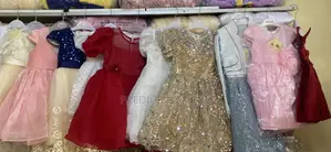 Robes Enfants De 1 Mois À 13 Ans Prix De 4000f À 10.000f