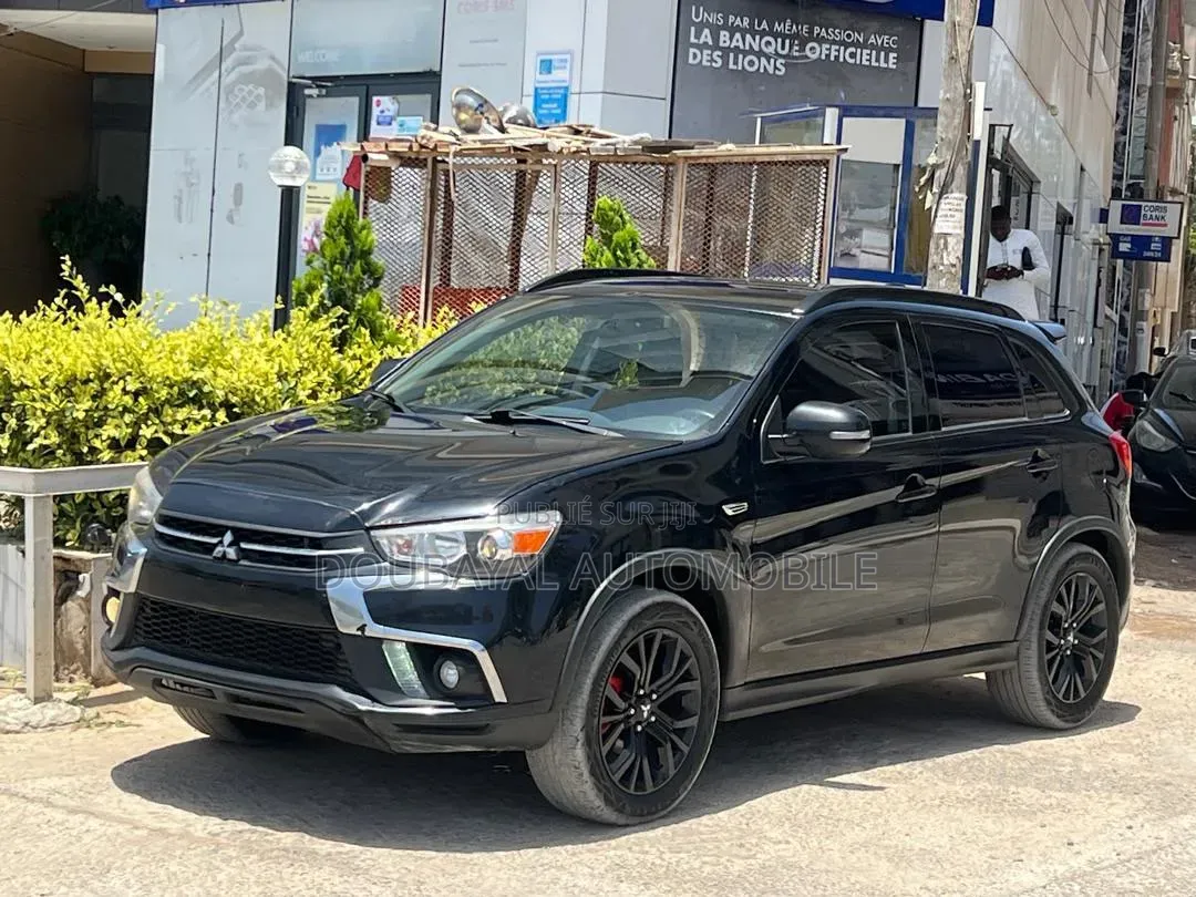 Mitsubishi Outlander 2019 Noir Mat