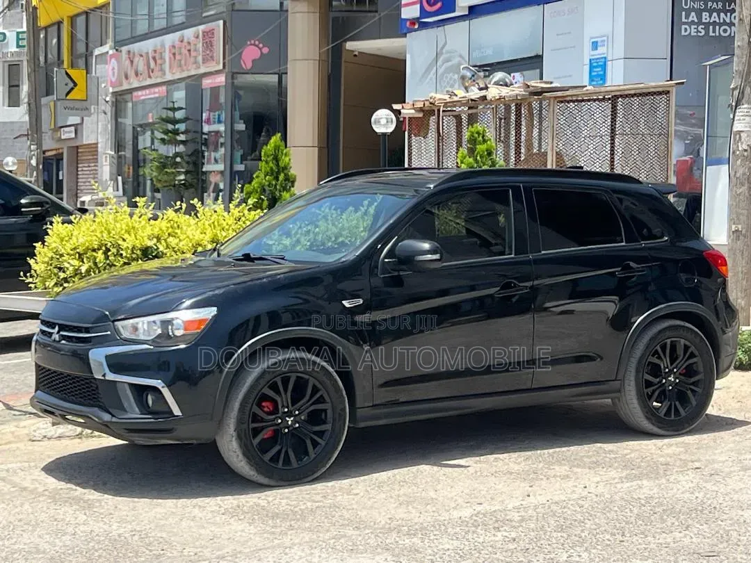 Mitsubishi Outlander 2019 Noir Mat