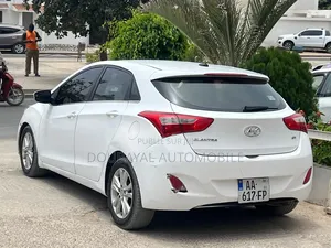 Hyundai Elantra 2015 Blanc