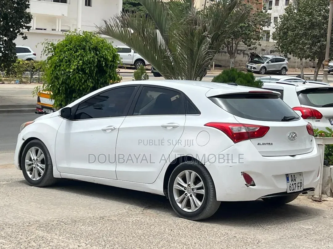 Hyundai Elantra 2015 Blanc