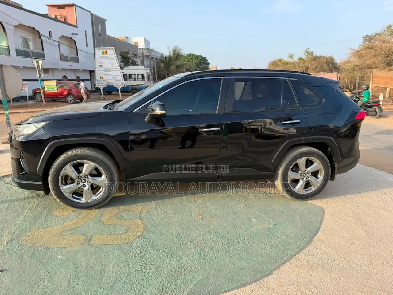 Toyota RAV4 2020 Noir Mat