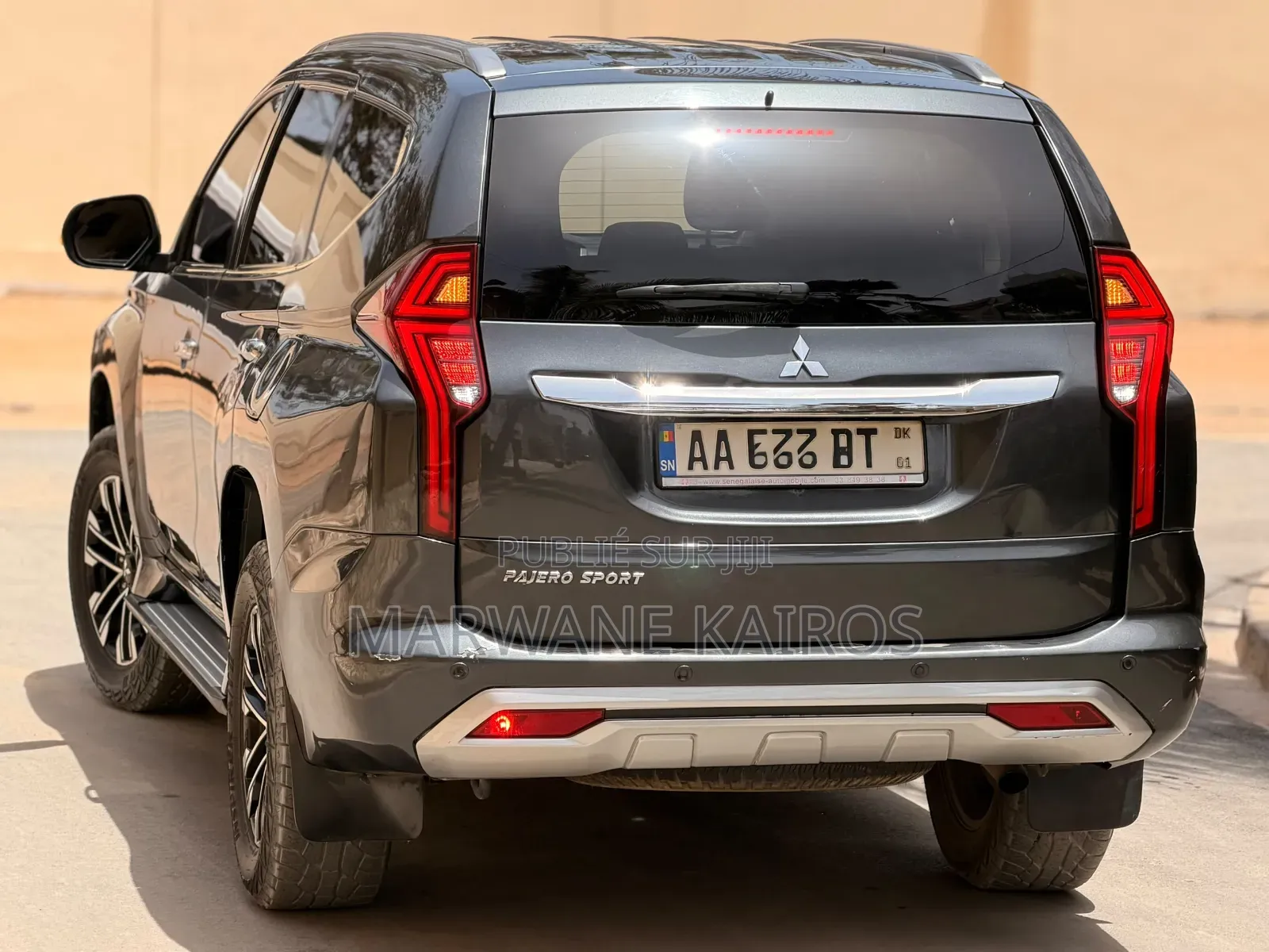 Mitsubishi Pajero Sport 2021 Gris