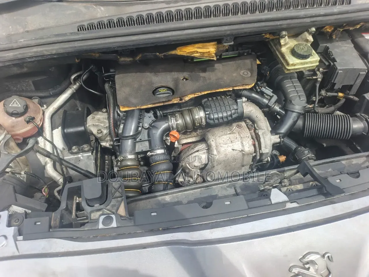 Peugeot 5008 2016 Gris