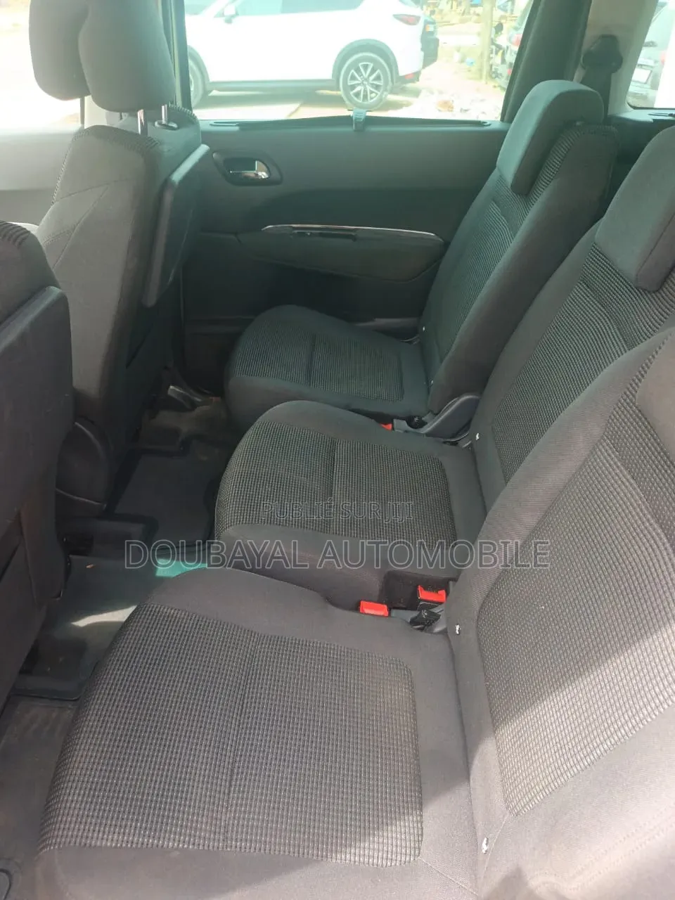 Peugeot 5008 2016 Gris