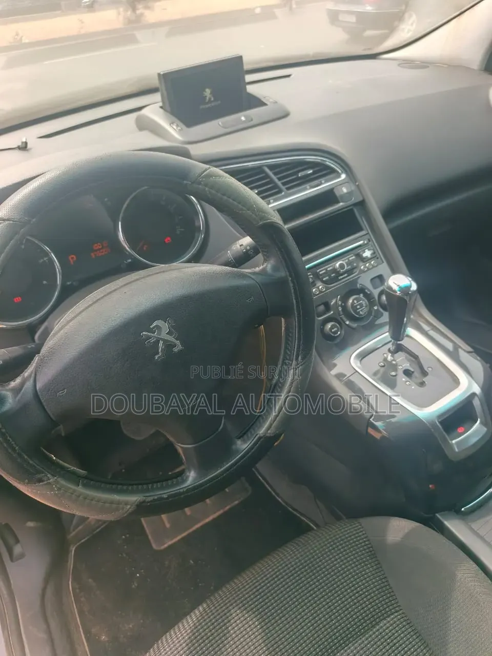 Peugeot 5008 2016 Gris