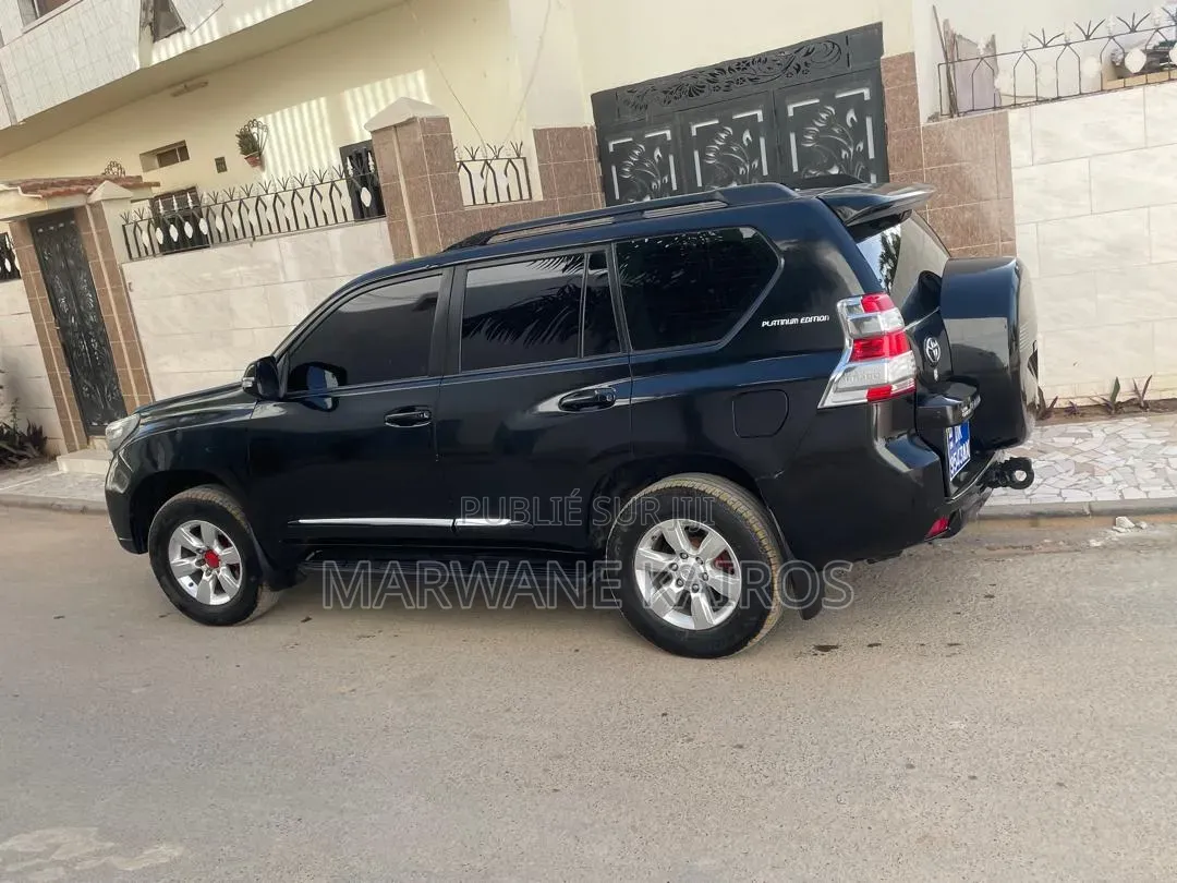 Toyota Land Cruiser Prado 2015 Noir