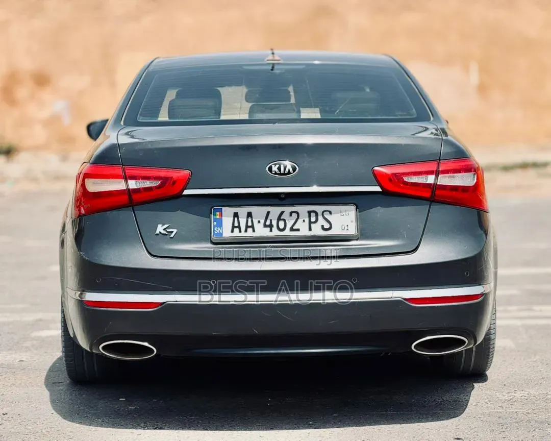 Voiture 2015 Noir