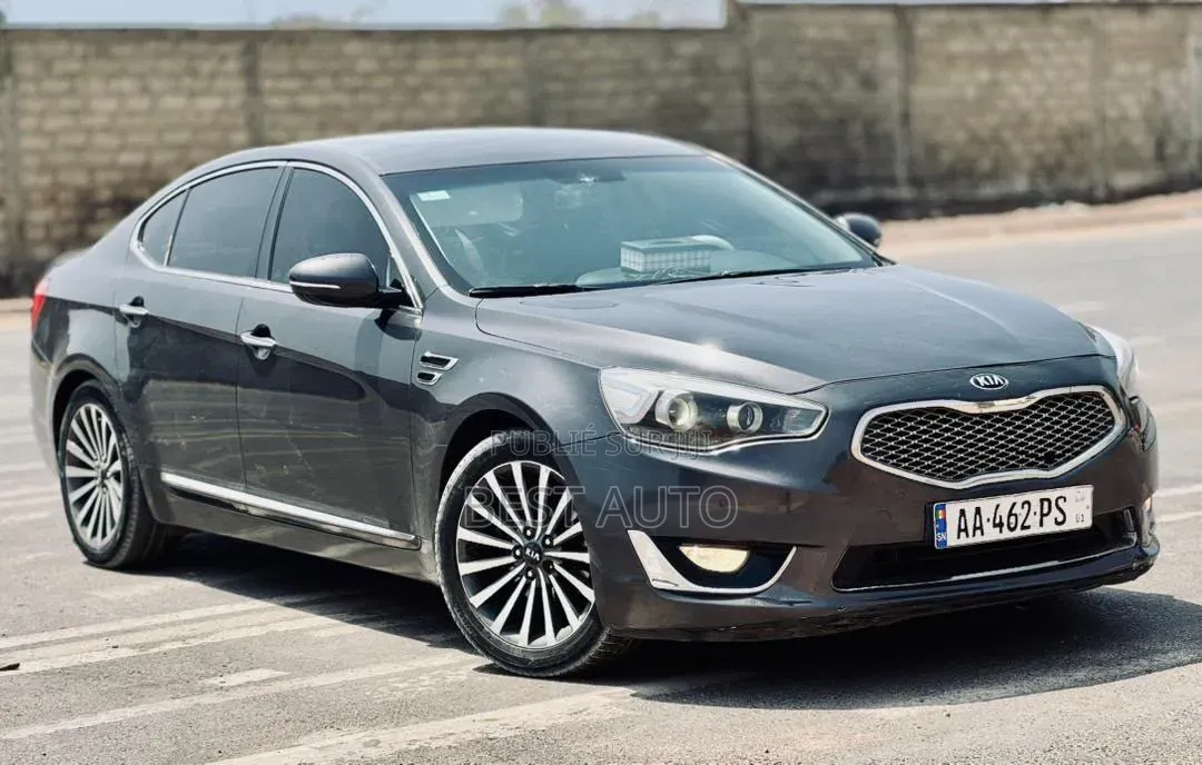 Voiture 2015 Noir