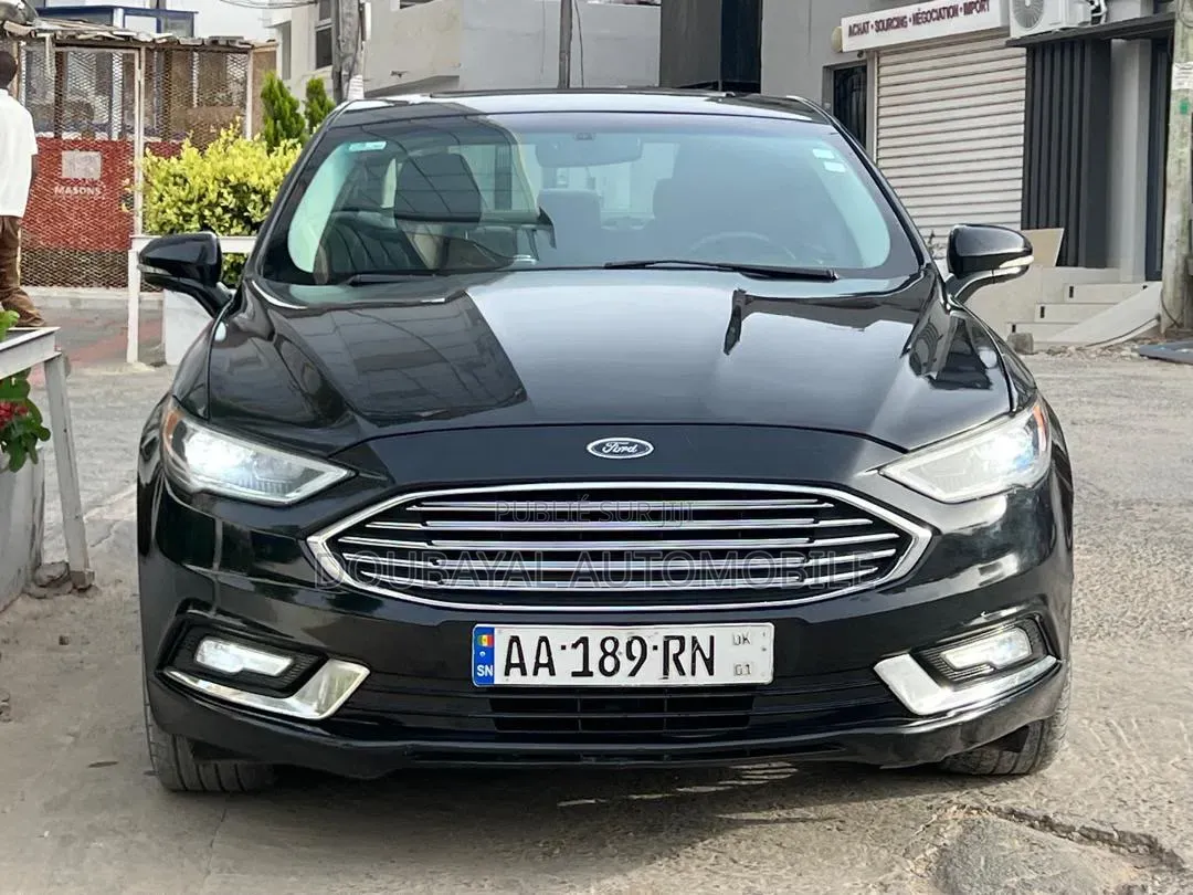 Ford Fusion 2018 Noir Mat