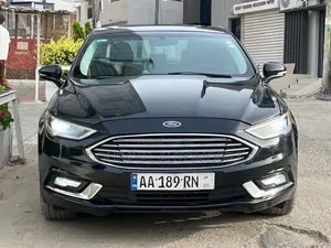 Ford Fusion 2018 Noir Mat