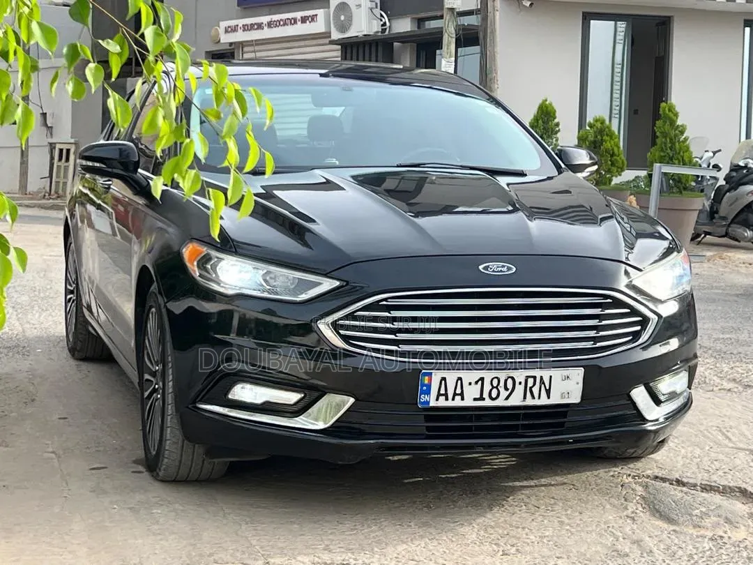 Ford Fusion 2018 Noir Mat