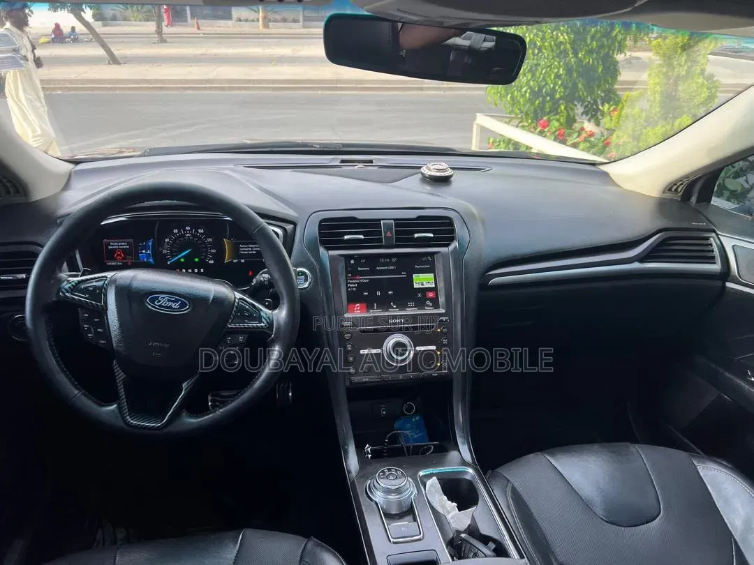 Ford Fusion 2018 Noir Mat